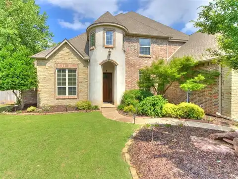 2808 Roxburgh Courts, Edmond, OK 73013