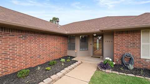 7825 NW 81 Street, Oklahoma City, OK 73132
