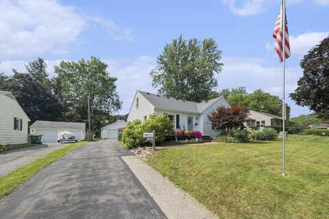 206 W McKay Street, Saline, MI 48176