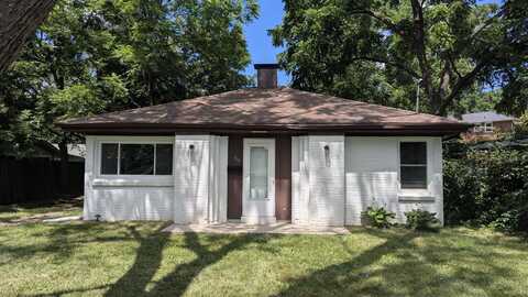 717 Royce Avenue, Kalamazoo, MI 49001