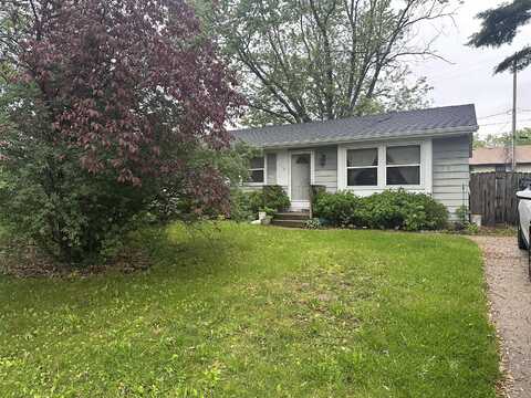 519 Faircrest Avenue NW, Walker, MI 49534