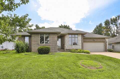 2304 W Hanover Street, Springfield, MO 65807