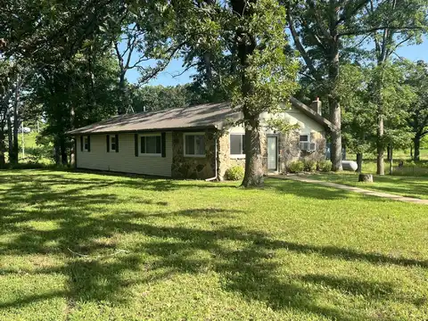 5089 County Road 4610, Pomona, MO 65789