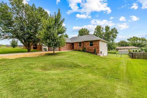808 N 13th Street, Ozark, MO 65721
