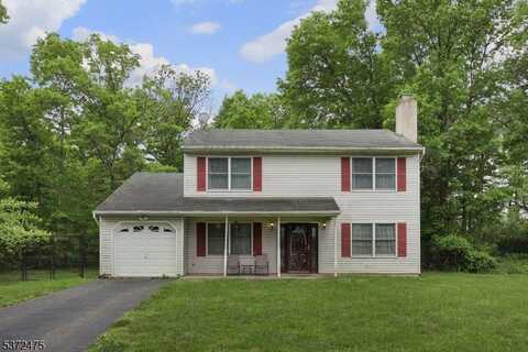 34 Hancock Rd, Piscataway, NJ 08854