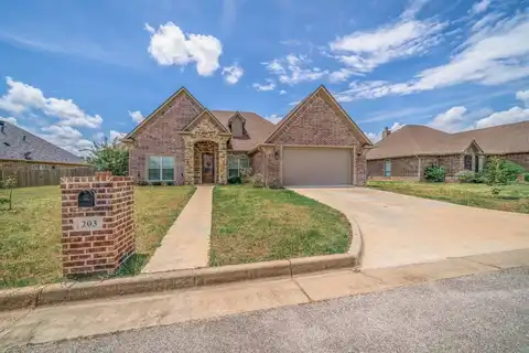 203 New Braunfels Lane, Hallsville, TX 75650