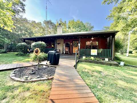 432 COUNTY ROAD 2100 N LN, Xenia, IL 62899