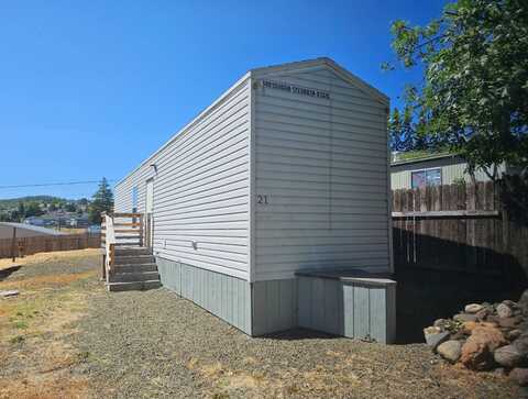 200 Emils Way, Roseburg, OR 97471