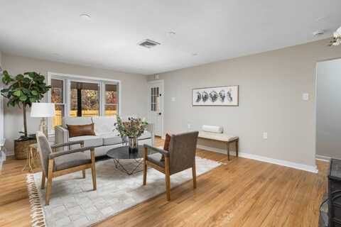 174 E Highland Avenue, Langehorne, PA 19047