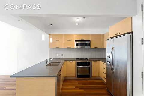 181 Clermont Avenue, Brooklyn, NY 11205