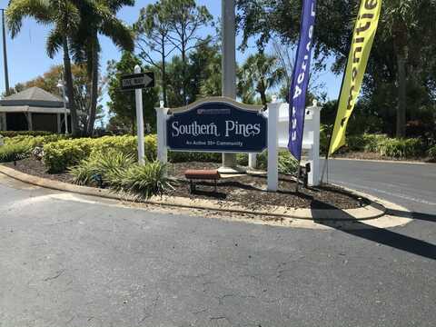 11698 S Carolina Dr, Bonita Springs, FL 34135