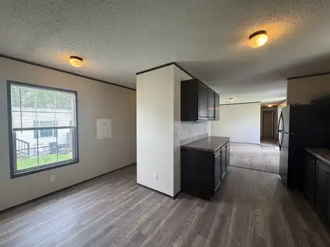 84 Schirra, Flushing, MI 48433
