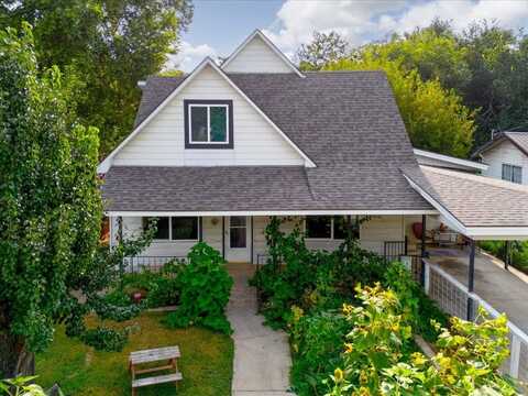 318 N Aydelotte Ave, Shawnee, OK 74801
