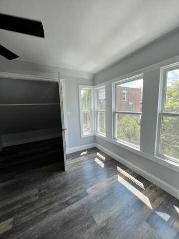 2 N Ferry Street, Schenectady, NY 12305