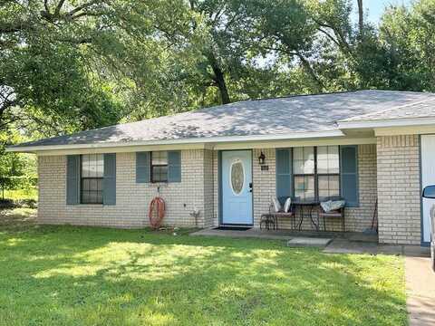 302 Yorkshire Blvd, PALESTINE, TX 75803