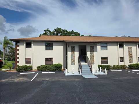 7 A Miracle Avenue, Avon Park, FL 33825