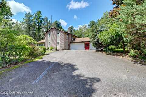 103 Malory court, Blakeslee, PA 18610