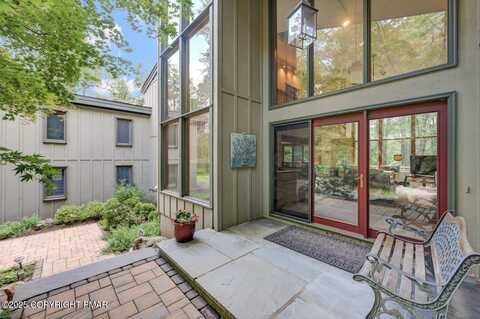 126 Little Fawn Crescent, Pocono Pines, PA 18350