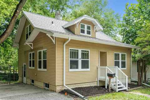 815 River St, IowaCity, IA 52246