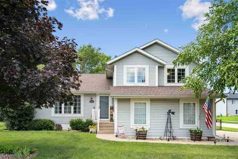 7635 Quail Trail NE, CedarRapids, IA 52402