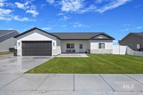 606 W Clark, Paul, ID 83347