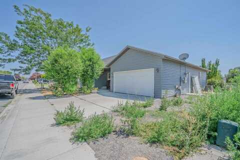 1309 Lauren Ln, Filer, ID 83328