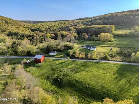 2051 Belmont Turnpike, Union Dale, PA 18470