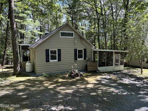 14 8Th Street, Hawley, PA 18428
