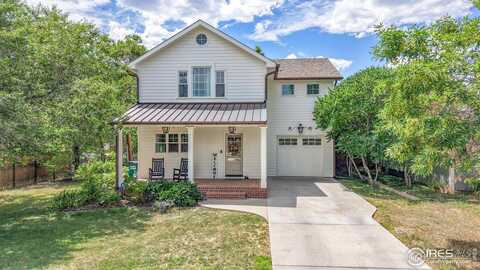 913 7th St, Berthoud, CO 80513