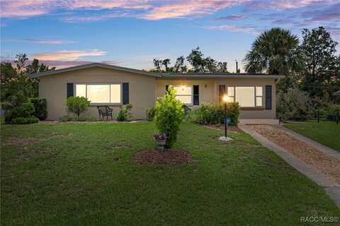 7 N Monroe Street, Beverly Hills, FL 34465