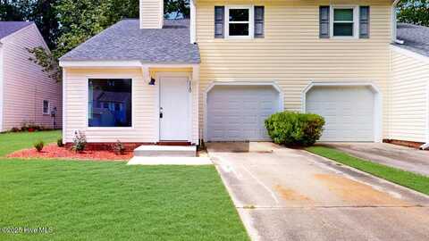 110 Greenford Place, Jacksonville, NC 28540