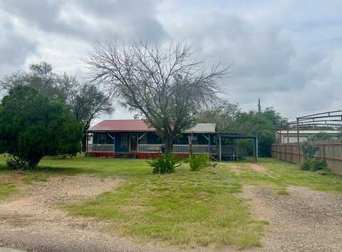 87 Mobile Dr La Salle Dr, Cotulla, TX 78014