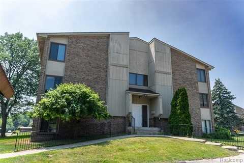 30515 W 14 Mile Road, West Bloomfield, MI 48334