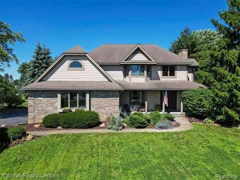 8458 S SHORE Drive, Clarkston, MI 48348