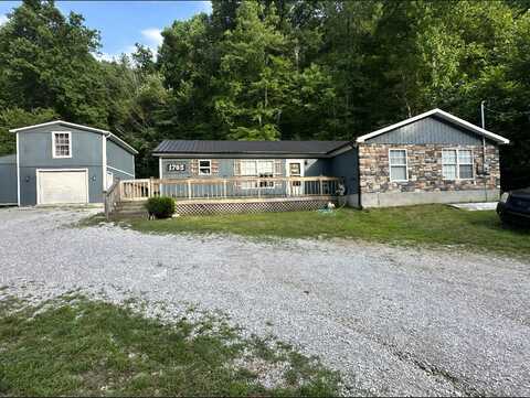 1765 Mason Lake Road, Berea, KY 40403
