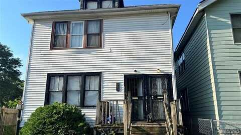 369 Puritan Street, Highland Park, MI 48203