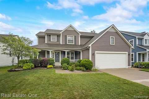 820 Linden Way, Auburn Hills, MI 48326