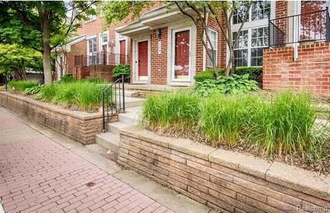 129 W KENILWORTH Avenue, Royal Oak, MI 48067