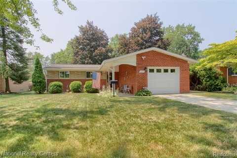 22073 Tredwell Avenue, Farmington Hills, MI 48336