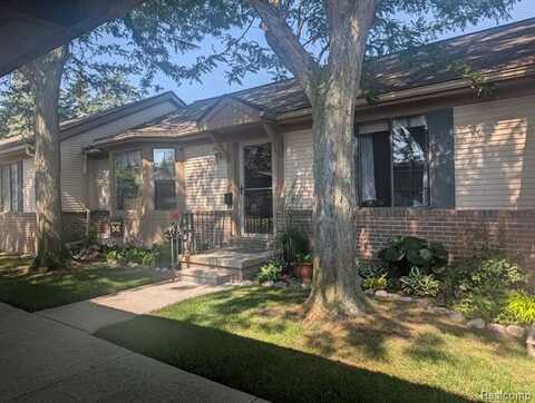 25080 Lighthouse Lane, Harrison Township, MI 48045