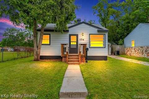 134 W Fairmount Avenue, Pontiac, MI 48340
