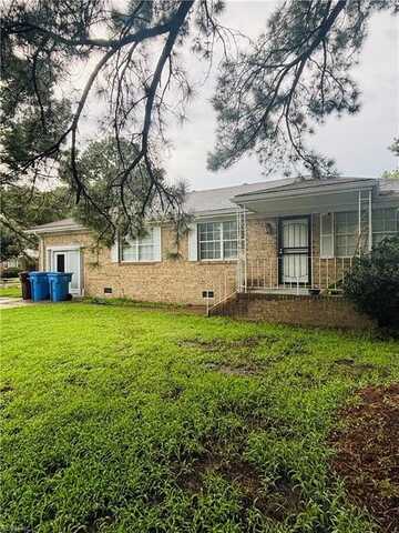 2432 Strawberry Lane, Chesapeake, VA 23324