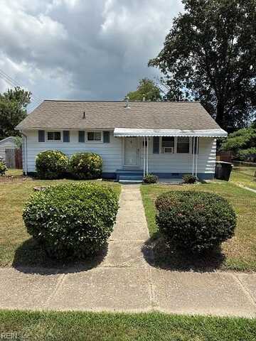 42 Newby Drive, Hampton, VA 23666
