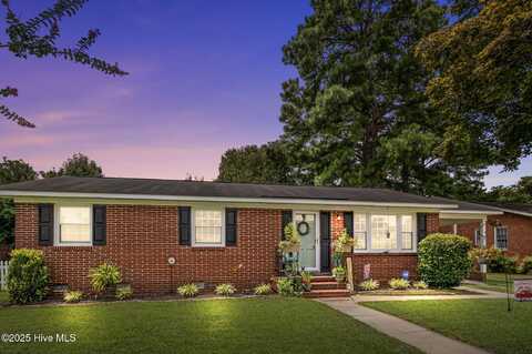 2602 Beechwood Drive, Tarboro, NC 27886