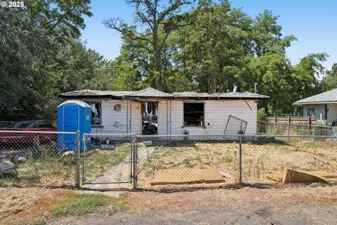 406 S BROAD ST, Weston, OR 97886