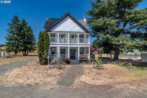 13224 SE LOOKINGGLASS RD, Winston, OR 97496