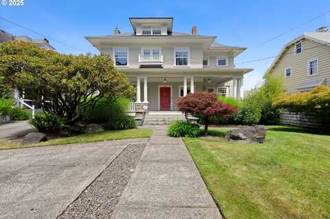 1656 IRVING AVE, Astoria, OR 97103