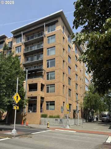 701 COLUMBIA ST, Vancouver, WA 98660
