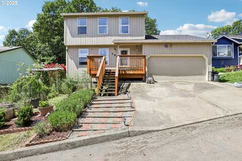 284 N 17TH ST, Saint Helens, OR 97051