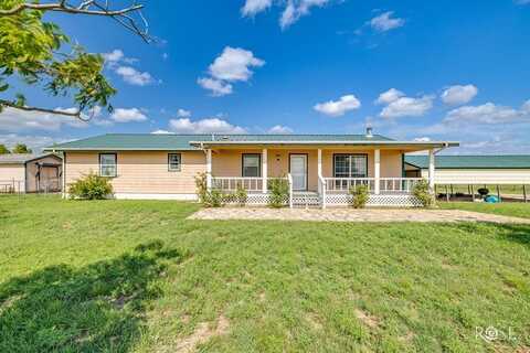 10934 Glass Rd, San Angelo, TX 76901